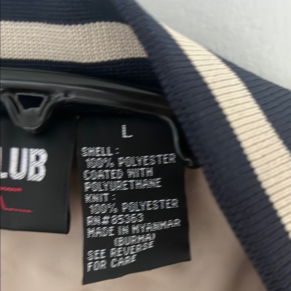 Beige Ultra Club Collection Sleeveless Vest - Picture 8 of 11